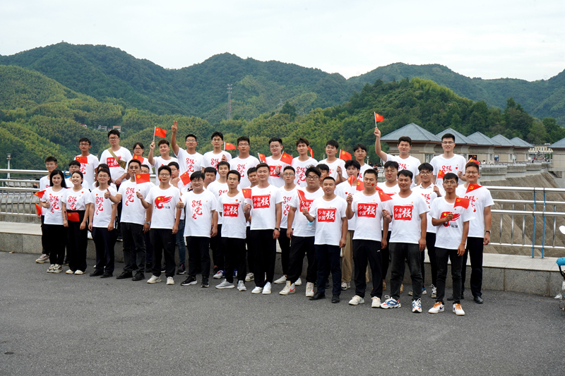 公司團(tuán)委開展“喜迎二十大、永遠(yuǎn)跟黨走、奮進(jìn)新征程”主題團(tuán)日活動(dòng)6