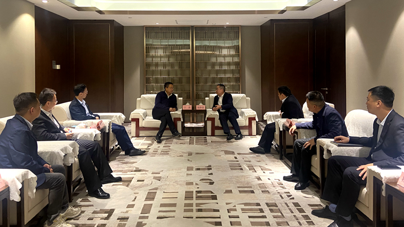 公司黨委書記、董事長(zhǎng)錢申春拜訪蕪湖市委副書記、市長(zhǎng)寧波2